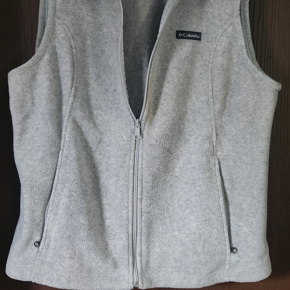 Columbia Gray Fleece Vest